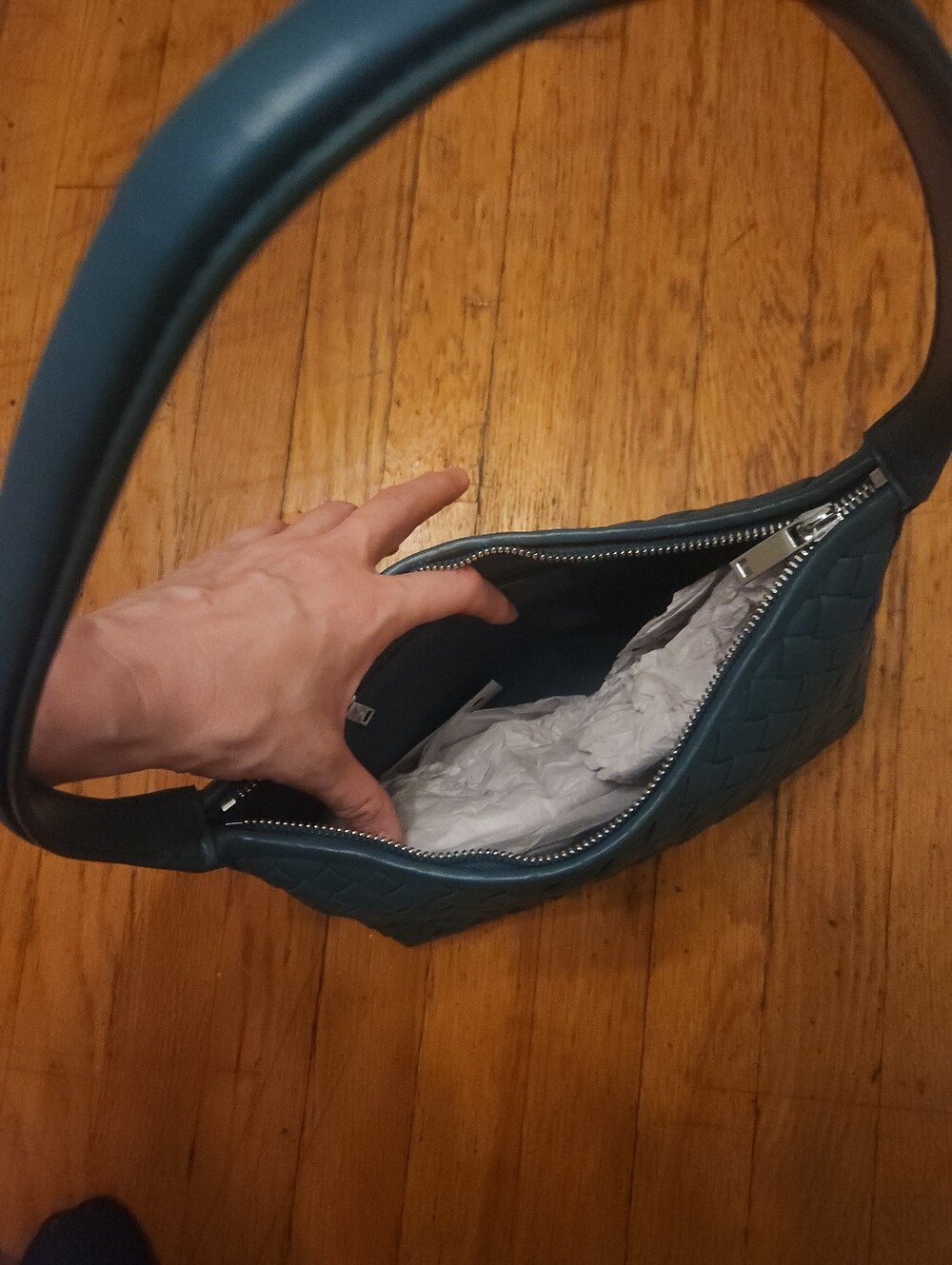 WALTER BAKER Genuine Leather Hazel Shoulder Bag, Teal NEW NWT - Picture 5 of 6